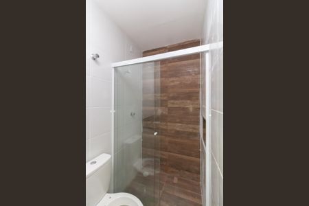 Banheiro de apartamento para alugar com 1 quarto, 40m² em Vila Siqueira (zona Leste), São Paulo