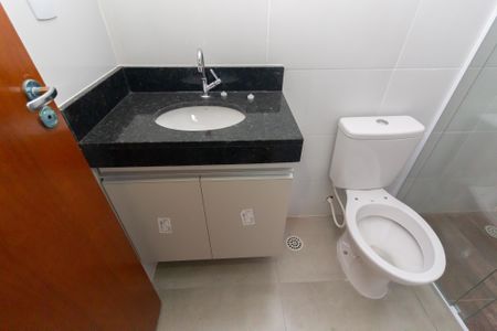 Banheiro de apartamento para alugar com 1 quarto, 40m² em Vila Siqueira (zona Leste), São Paulo