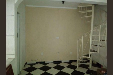 Casa à venda com 3 quartos, 221m² em Parque Capuava, Santo André