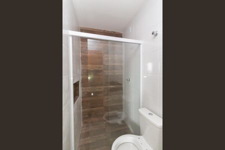Banheiro de apartamento para alugar com 1 quarto, 40m² em Vila Siqueira (zona Leste), São Paulo