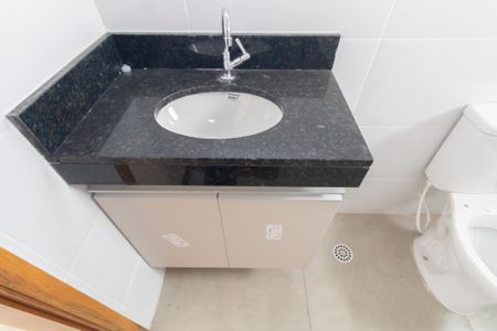 Banheiro de apartamento para alugar com 1 quarto, 40m² em Vila Siqueira (zona Leste), São Paulo