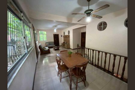 Casa à venda com 5 quartos, 420m² em Laranjeiras, Rio de Janeiro
