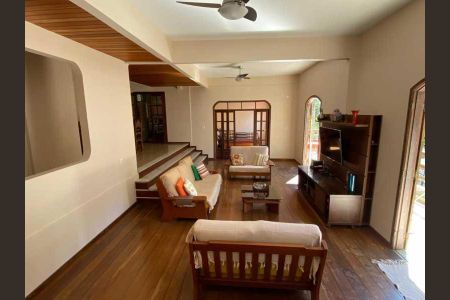 Casa à venda com 5 quartos, 420m² em Laranjeiras, Rio de Janeiro