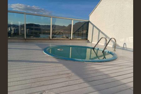 Apartamento à venda com 251m², 3 quartos e 2 vagas