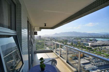 Varanda de apartamento à venda com 3 quartos, 251m² em Freguesia de Jacarepaguá, Rio de Janeiro