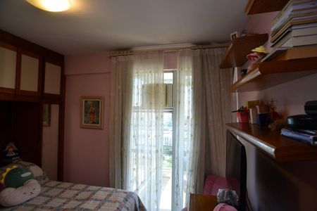 Apartamento à venda com 251m², 3 quartos e 2 vagas Apartamento à venda com 251m², 3 quartos e 2 vagasSuíte