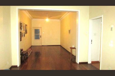 Apartamento à venda com 157m², 3 quartos e 1 vaga