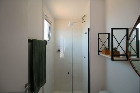 Banheiro de kitnet/studio para alugar com 0 quarto, 19m² em Vila Ema, São Paulo