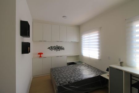 Studio de kitnet/studio para alugar com 0 quarto, 19m² em Vila Ema, São Paulo