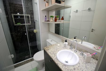 Apartamento à venda com 118m², 3 quartos e 2 vagasBanheiro da Suíte 1