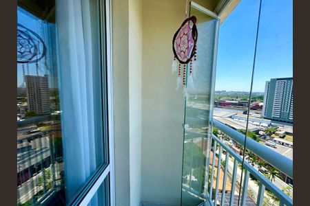 Varanda da Sala de apartamento para alugar com 2 quartos, 57m² em Vila das Palmeiras, Guarulhos
