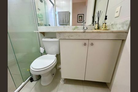 Apartamento à venda com 57m², 2 quartos e 1 vagaBanheiro 1