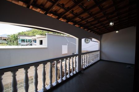 Quarto 1 - Varanda que se comunica com o quarto 2 de casa para alugar com 3 quartos, 85m² em Taquara, Rio de Janeiro