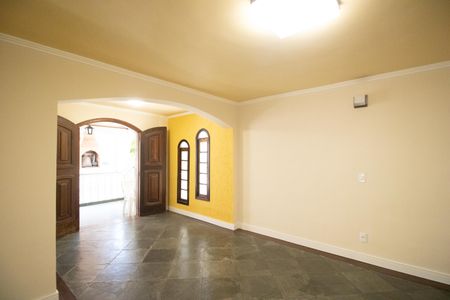 Casa para alugar com 85m², 3 quartos e 1 vagaSala