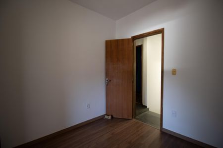 Quarto 1 de casa para alugar com 3 quartos, 85m² em Taquara, Rio de Janeiro