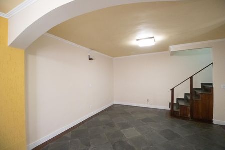 Casa para alugar com 85m², 3 quartos e 1 vagaSala