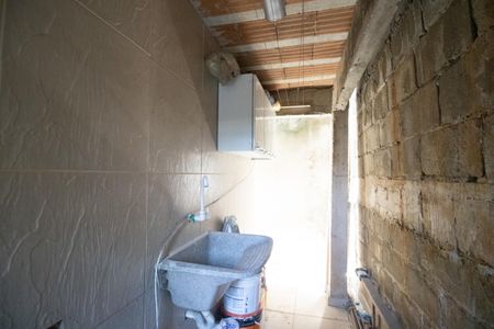 Casa para alugar com 85m², 3 quartos e 1 vagaÁrea de serviço