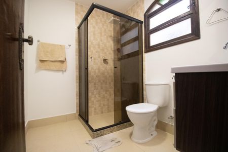 Casa para alugar com 85m², 3 quartos e 1 vagaBanheiro 1