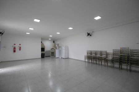 Apartamento para alugar com 26m², 1 quarto e 1 vagaÁrea comum - Salão de festas