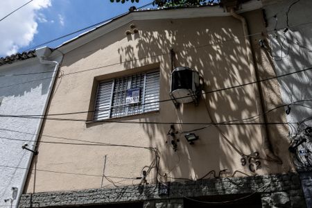 Casa para alugar com 65m², 2 quartos e sem vaga