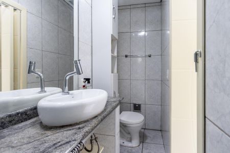 Casa para alugar com 65m², 2 quartos e sem vaga