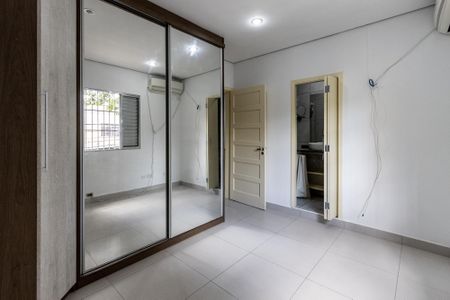Casa para alugar com 65m², 2 quartos e sem vaga