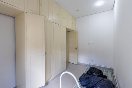 Casa para alugar com 65m², 2 quartos e sem vaga