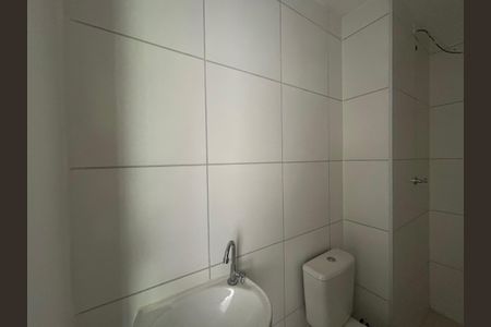 Apartamento para alugar com 35m², 2 quartos e sem vagaBanheiro