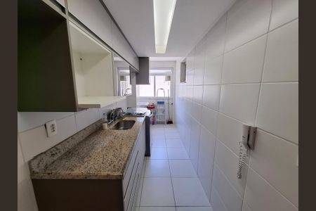 Apartamento à venda com 100m², 3 quartos e 2 vagasCozinha e Área de Serviço 