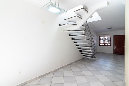 Casa de condomínio para alugar com 140m², 3 quartos e 3 vagasSala de Jantar