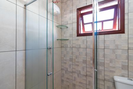 Casa de condomínio para alugar com 140m², 3 quartos e 3 vagasBanheiro da Suíte