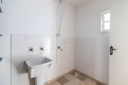 Casa de condomínio para alugar com 140m², 3 quartos e 3 vagasÁrea de Serviço