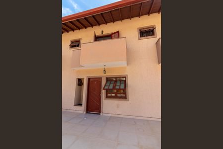 Casa de condomínio para alugar com 140m², 3 quartos e 3 vagasFachada da Casa