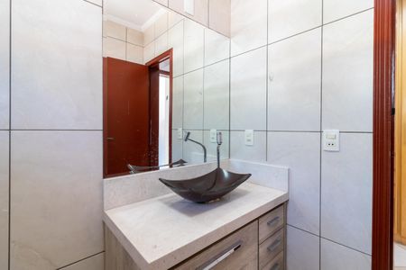 Casa de condomínio para alugar com 140m², 3 quartos e 3 vagasBanheiro da Suíte