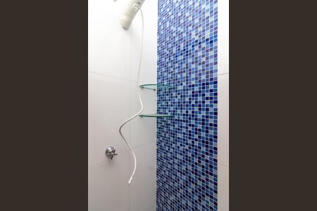 Casa de condomínio para alugar com 140m², 3 quartos e 3 vagasBanheiro 2