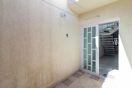 Casa de condomínio para alugar com 140m², 3 quartos e 3 vagasQuintal - Churrasqueira