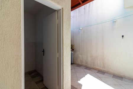 Casa de condomínio para alugar com 140m², 3 quartos e 3 vagasQuintal - Churrasqueira