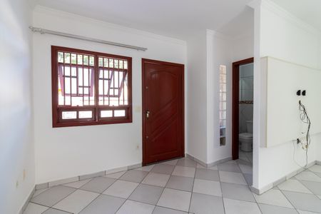 Casa de condomínio para alugar com 140m², 3 quartos e 3 vagasSala de Estar
