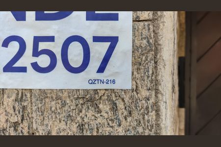 Casa de condomínio para alugar com 140m², 3 quartos e 3 vagasQZTN-216