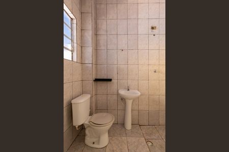 Casa para alugar com 38m², 1 quarto e sem vagaBanheiro