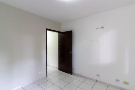 Quarto 2 de casa para alugar com 2 quartos, 110m² em Vila do Castelo, São Paulo