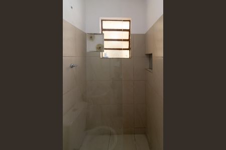 Casa para alugar com 110m², 2 quartos e 2 vagasBanheiro de Serviço