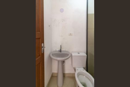 Casa para alugar com 110m², 2 quartos e 2 vagasBanheiro de Serviço