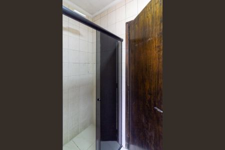 Casa para alugar com 110m², 2 quartos e 2 vagasBanheiro Social