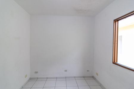 Quarto 1 de casa para alugar com 2 quartos, 110m² em Vila do Castelo, São Paulo
