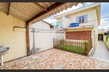 Casa à venda com 194m², 4 quartos e 2 vagas Casa à venda com 194m², 4 quartos e 2 vagasÁrea de Serviço