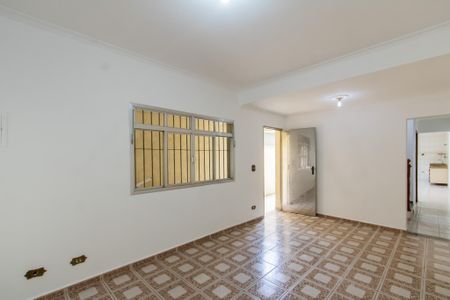 Casa à venda com 194m², 4 quartos e 2 vagas Casa à venda com 194m², 4 quartos e 2 vagasSala