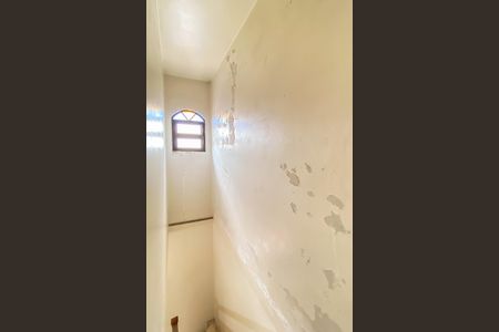 Casa à venda com 194m², 4 quartos e 2 vagas Casa à venda com 194m², 4 quartos e 2 vagasCorredor