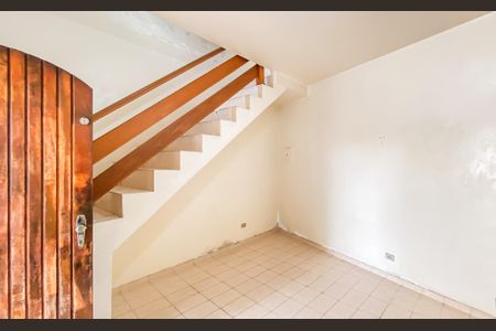 Casa à venda com 194m², 4 quartos e 2 vagas Casa à venda com 194m², 4 quartos e 2 vagasCozinha