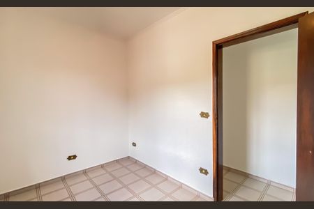 Casa à venda com 194m², 4 quartos e 2 vagas Casa à venda com 194m², 4 quartos e 2 vagasQuarto 2